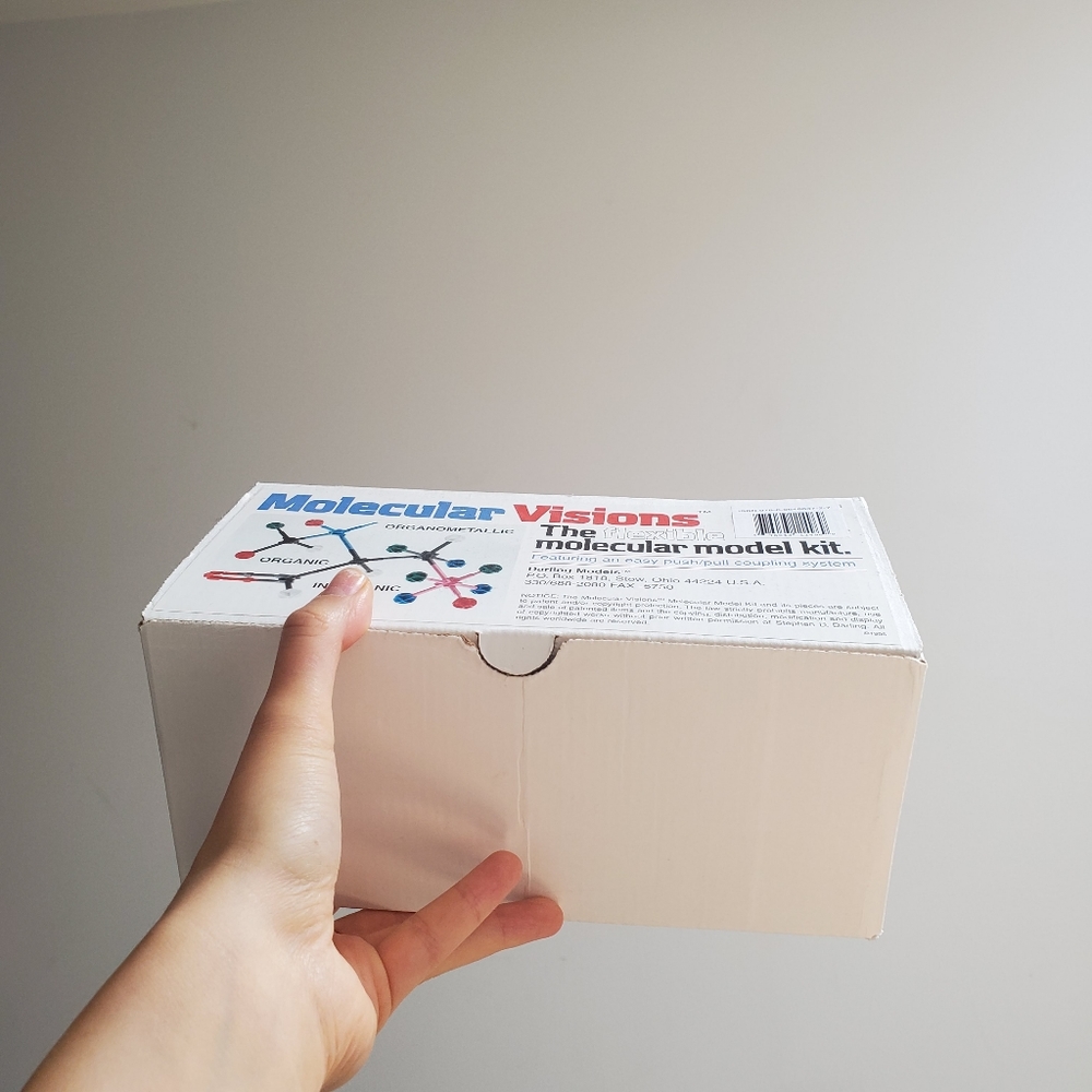 Organic Chemistry Molecular Model Kit - Picture 2 of 5